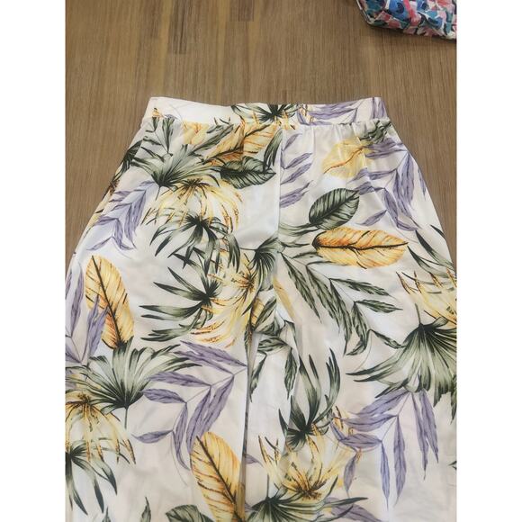 Philosophy Flowy Stretch Pants|Floral Tropical Design|Size Medium - Picture 8 of 9